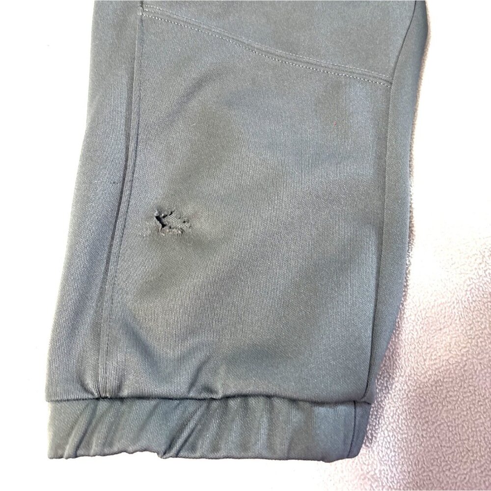 Under Armour Womens Gray Softball Pants M Elastic Waistband Capri Length - Picture 4 of 7